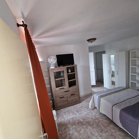 Apartamento La Roca Con Buena Ubicacion Puerto de la Cruz  Exterior foto